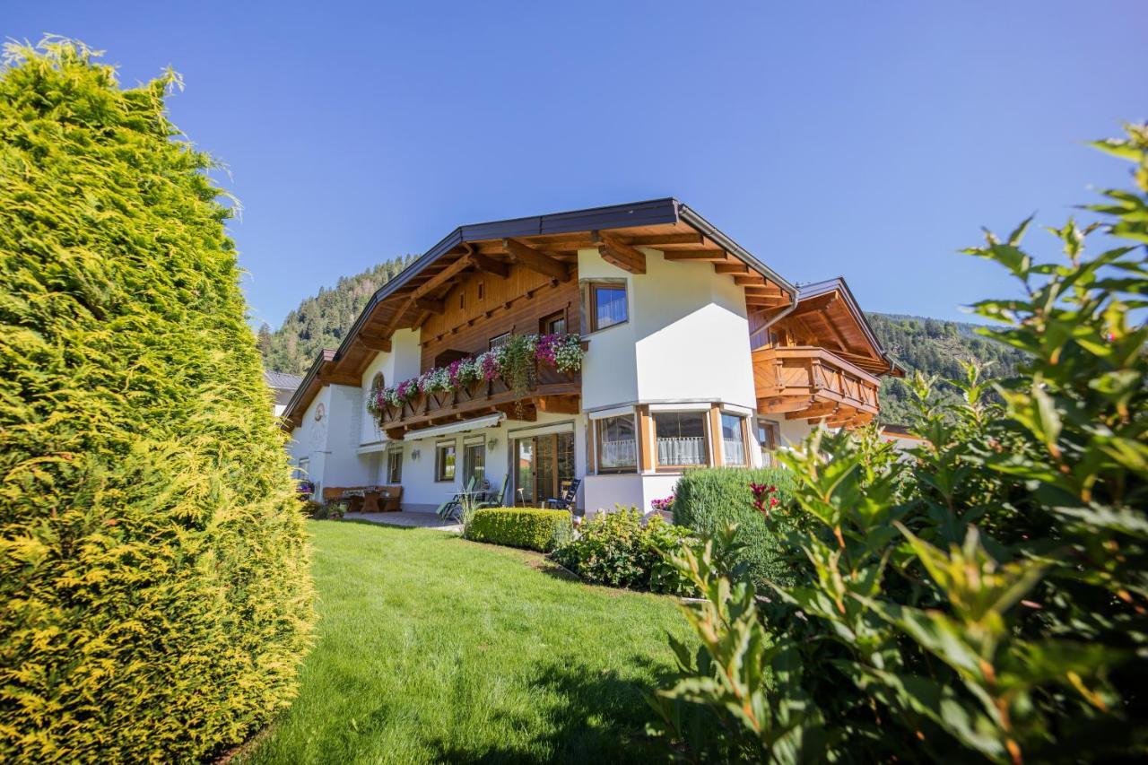 Апартаменты Haus Egger Нойштифт-им-Штубайталь Экстерьер фото